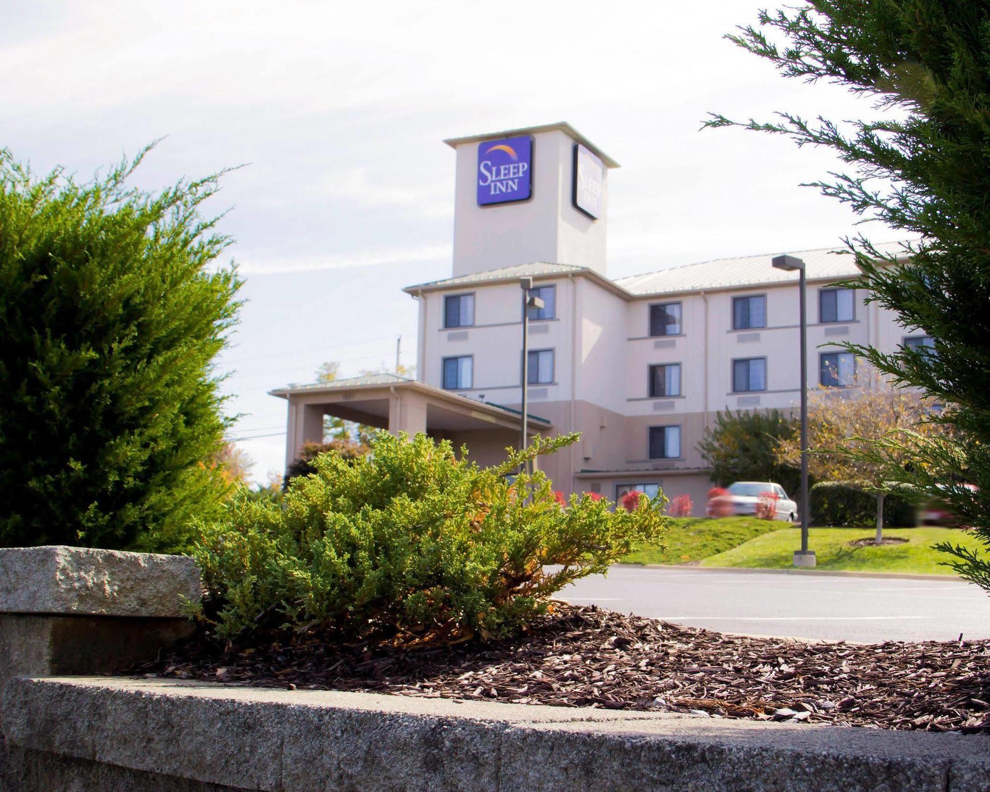 Hotel Sleep & Near Harrisonburg